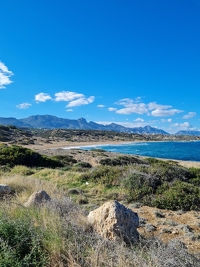 Wunderschöner Bungalow in erster Meereslinie an dem schönsten Naturstrand Nordzyperns